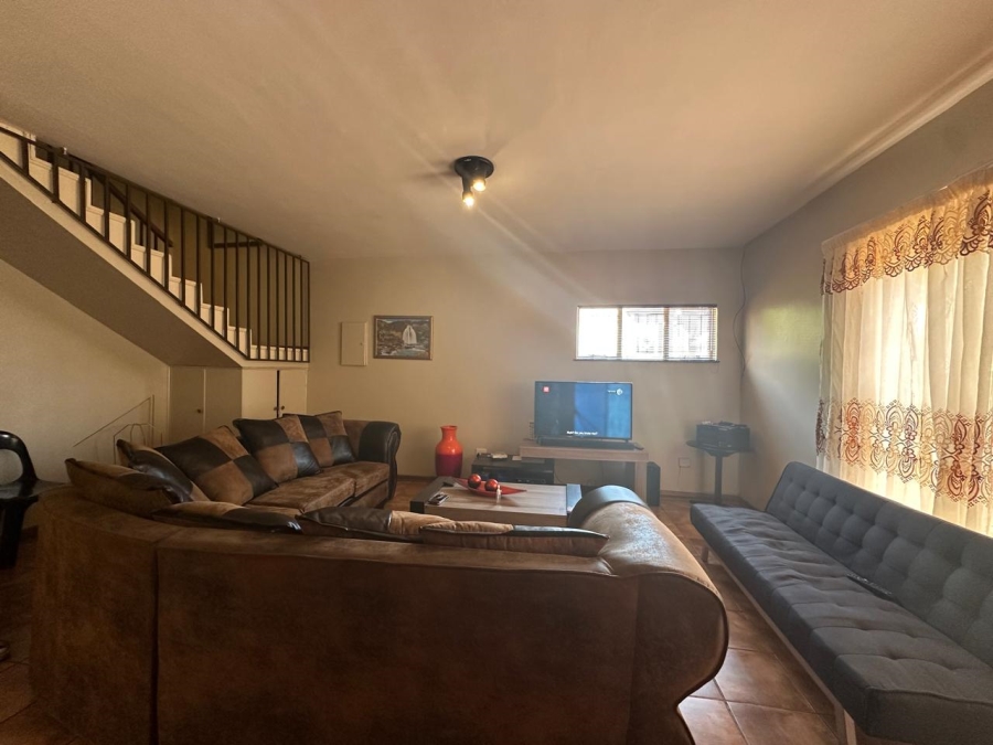 2 Bedroom Property for Sale in Westdene Free State